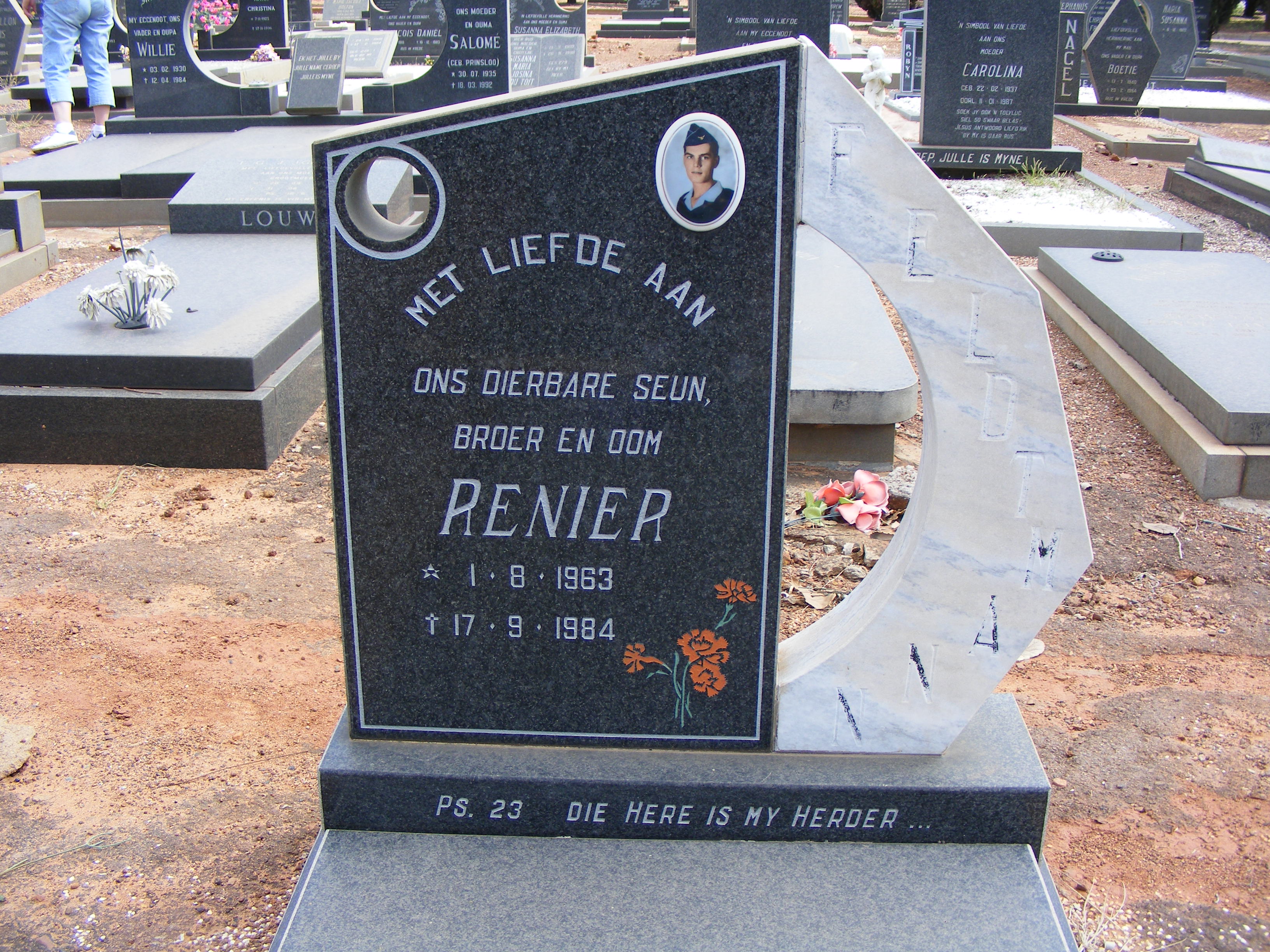 Photo from /search/photos/South Africa/Mpumalanga/MIDDELBURG (FONTEIN STREET) CEMETERY/FELDTMANN_R.jpg